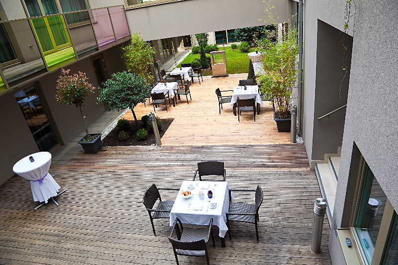 Pakat Suites Hotel Wina Bagian luar foto